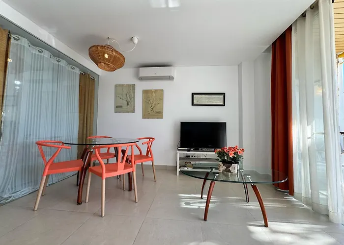 Castillo Santa Clara Apartment Torremolinos